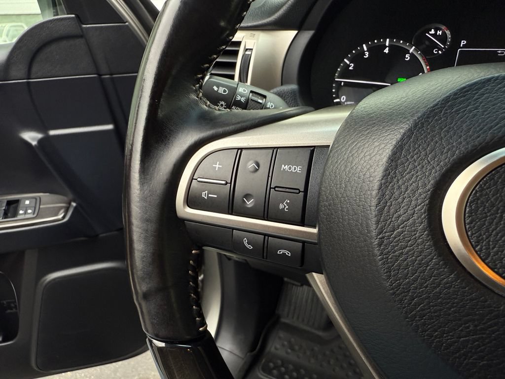 Used 2020 Lexus GX 460 Premium w/ Premium Package AWD/4WD image 46