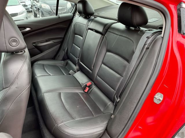 Used 2018 Chevrolet Cruze Premier image 24