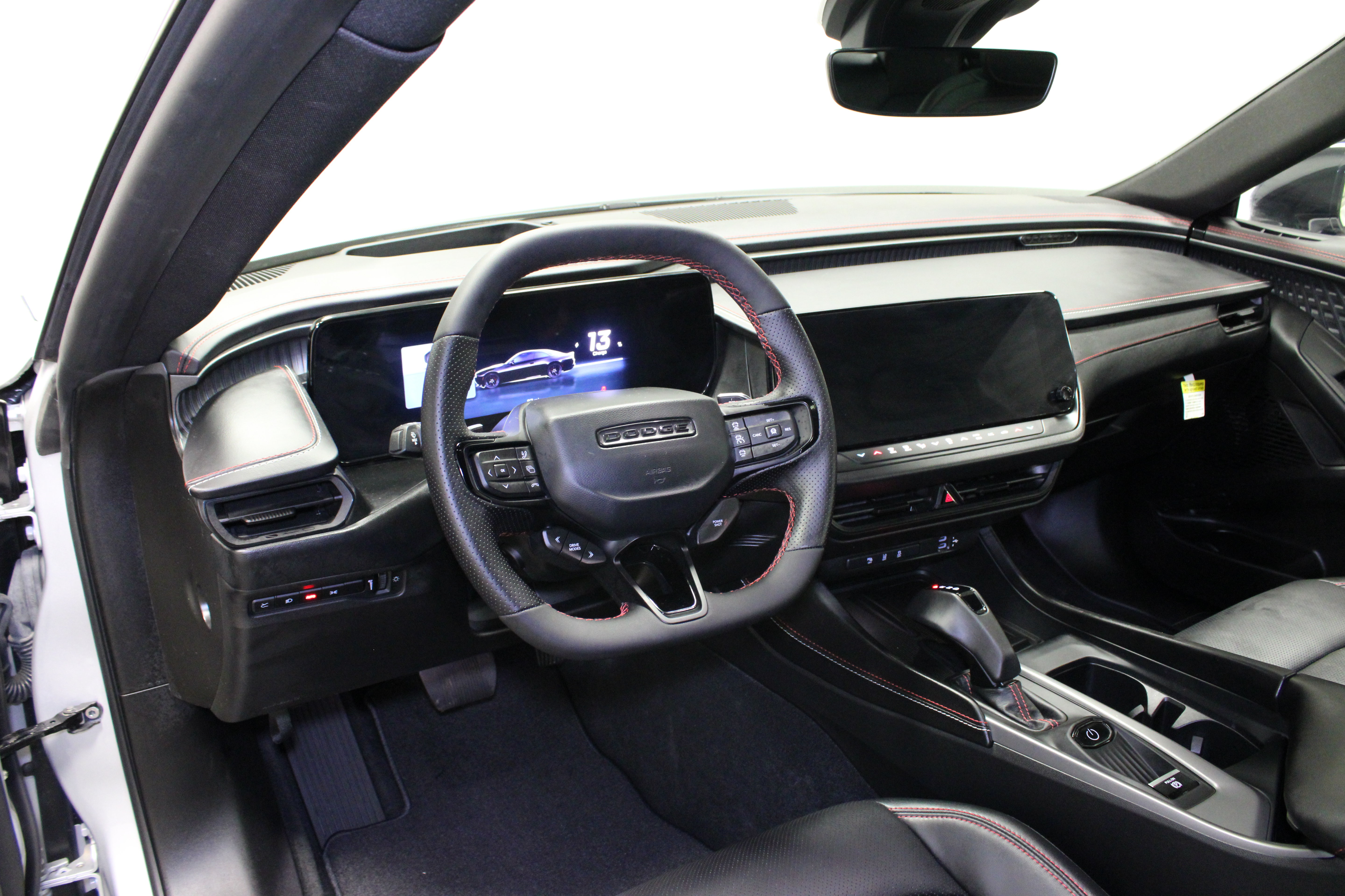 Used 2024 Dodge Charger Daytona R/T w/ Plus Group AWD/4WD image 19