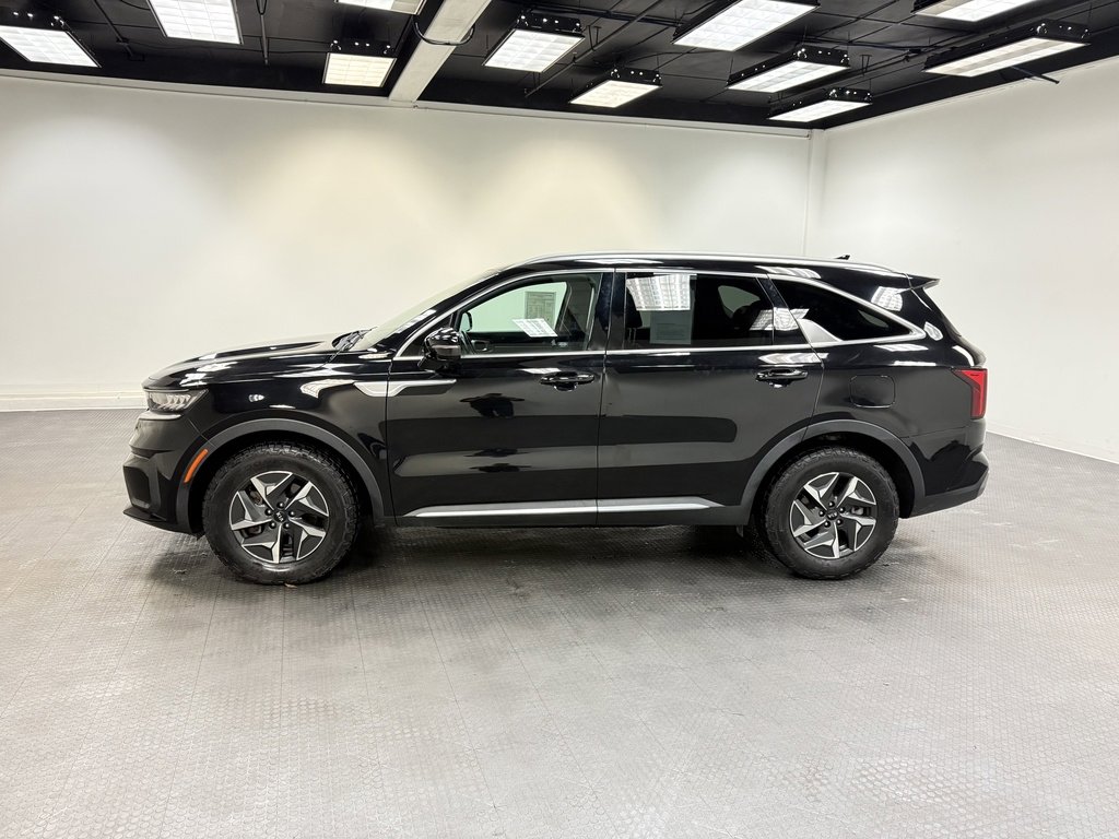 Used 2021 Kia Sorento S image 2