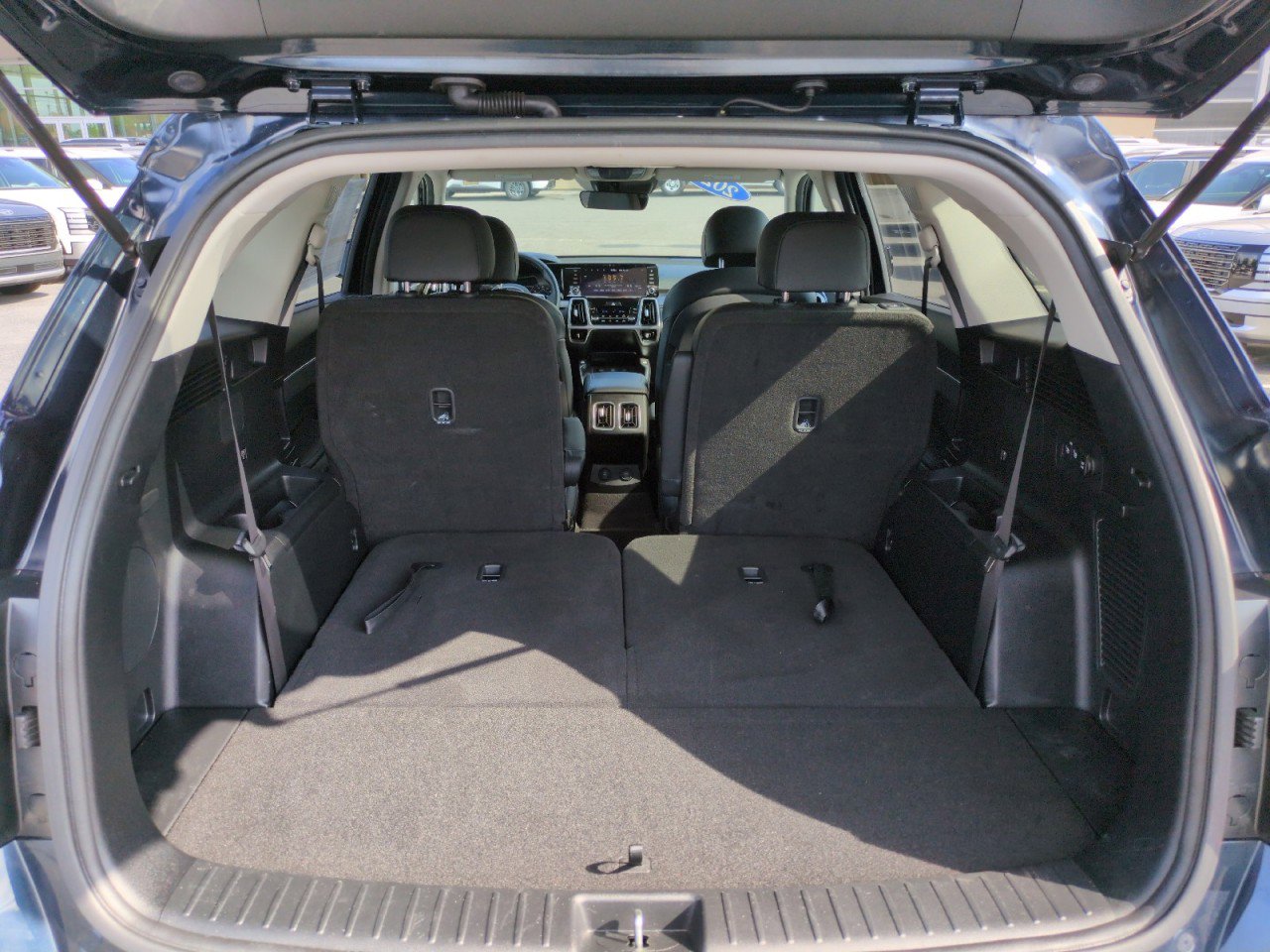 Used 2022 Kia Sorento S FWD image 38
