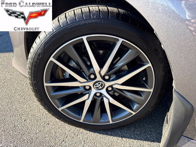 Used 2023 Toyota Camry XLE FWD image 6