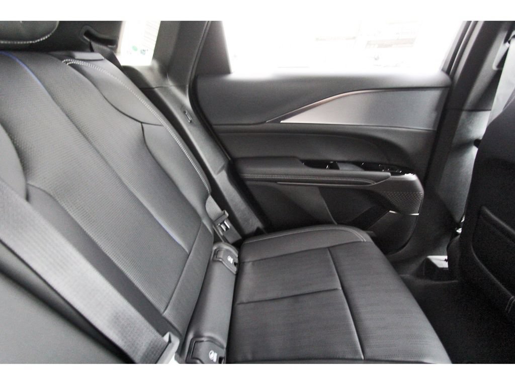 New 2027 Cadillac Lyriq Sport AWD/4WD image 11