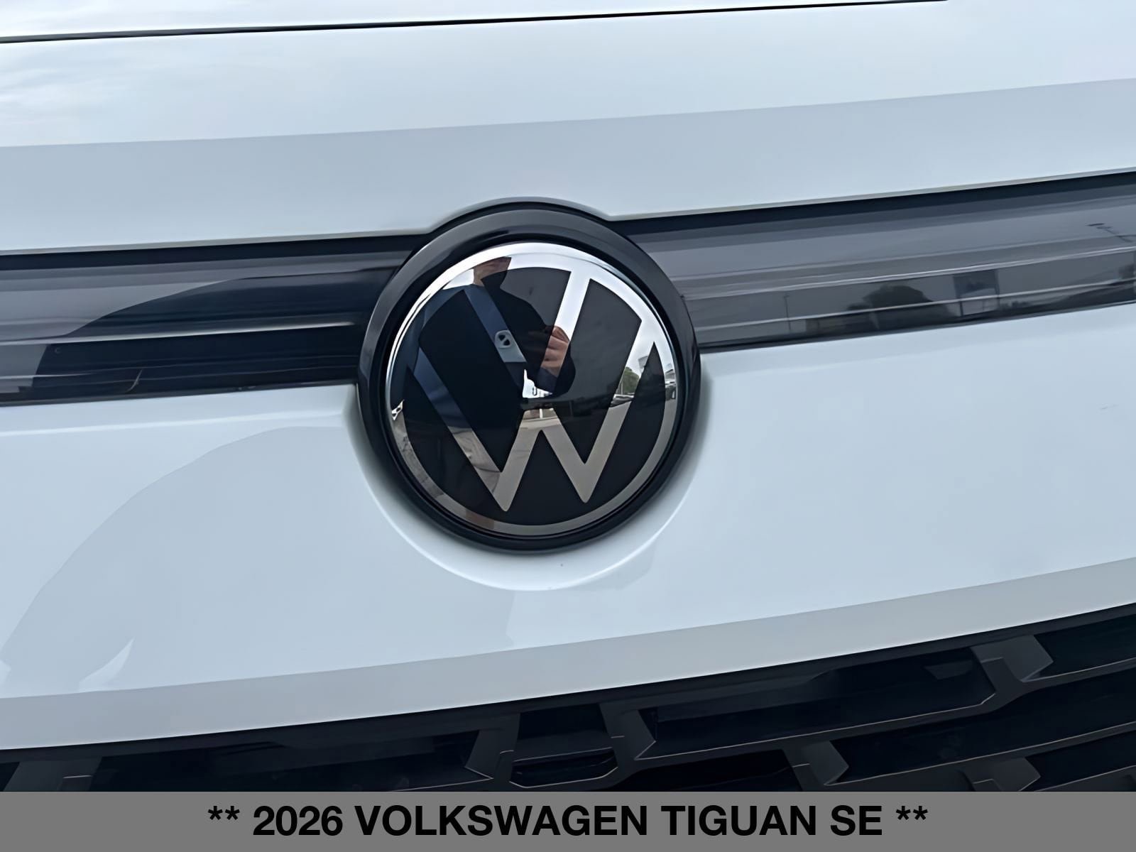 New 2026 Volkswagen Tiguan SE AWD/4WD image 10