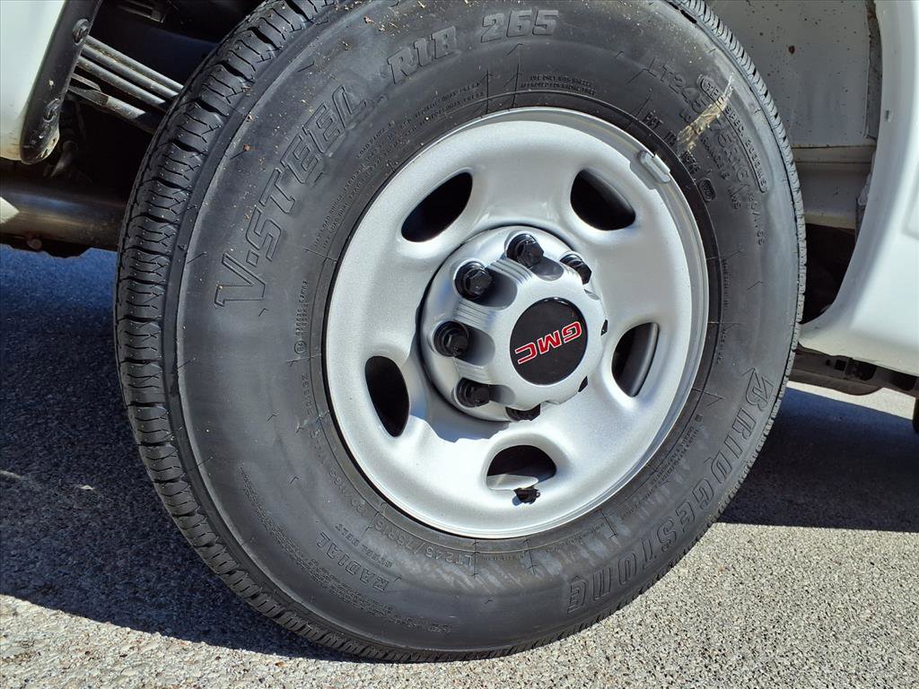 New 2025 GMC Savana 2500 Extended w/ Driver Convenience Package RWD image 26