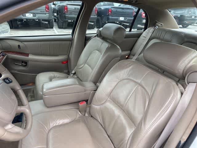 Used 1998 Buick Park Avenue FWD image 4