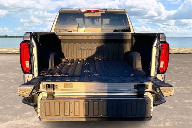 Used 2024 GMC Sierra 1500 AT4X image 7