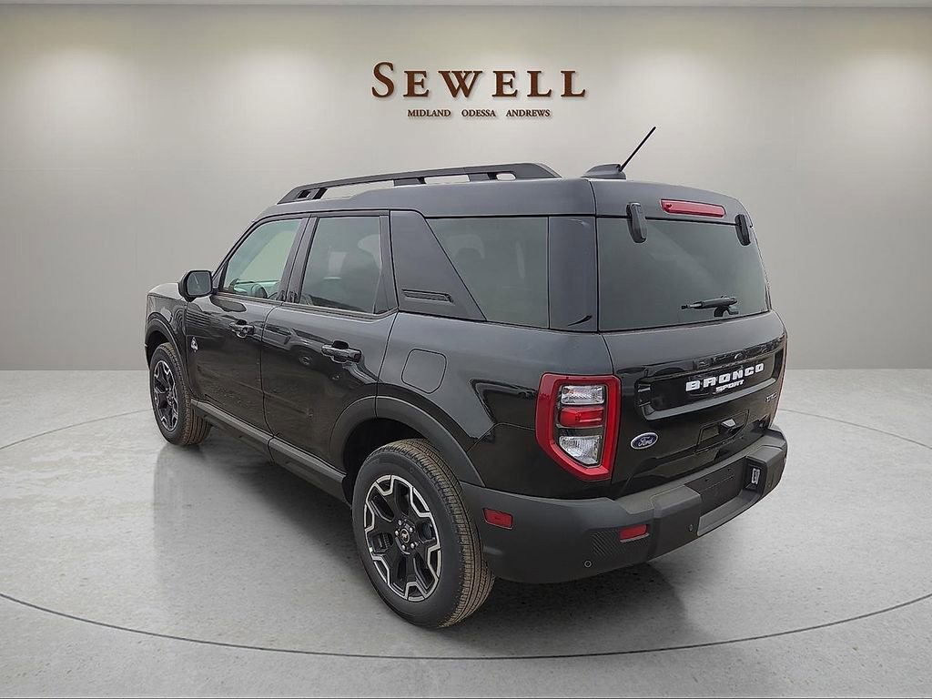 New 2025 Ford Bronco Sport Outer Banks w/ Outer Banks Tech Package+ AWD/4WD image 3