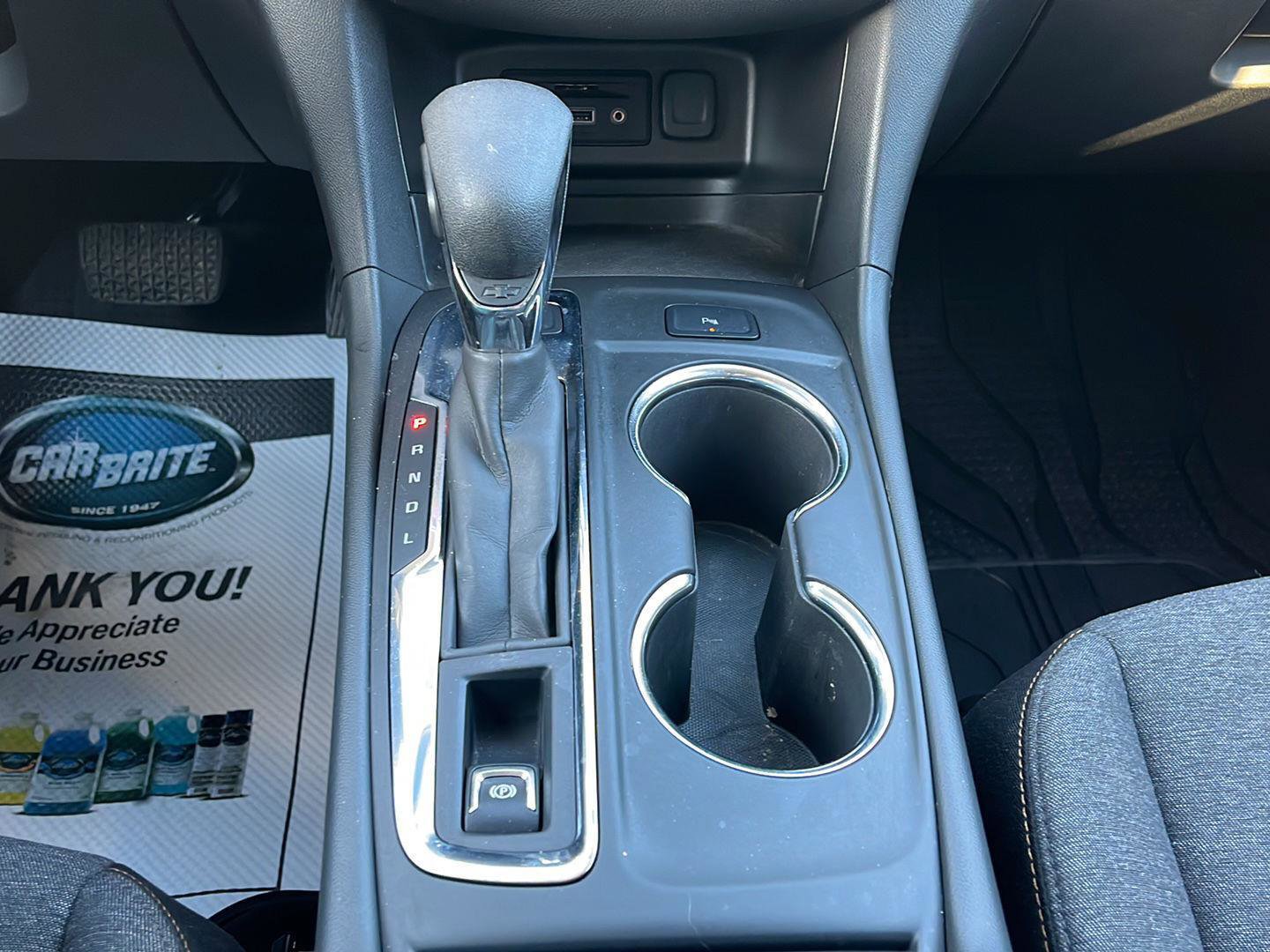 Used 2023 Chevrolet Equinox LT image 28