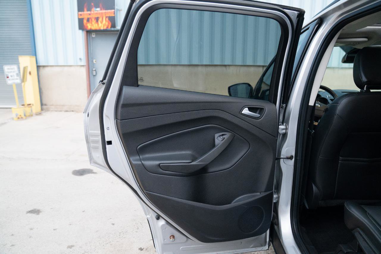 Used 2018 Ford Escape SEL w/ Ford Safe & Smart Package image 24