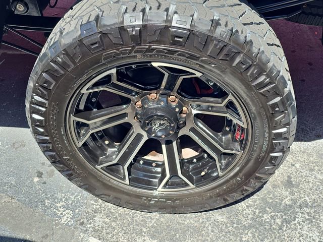 Used 2020 Ford F250 XLT image 4