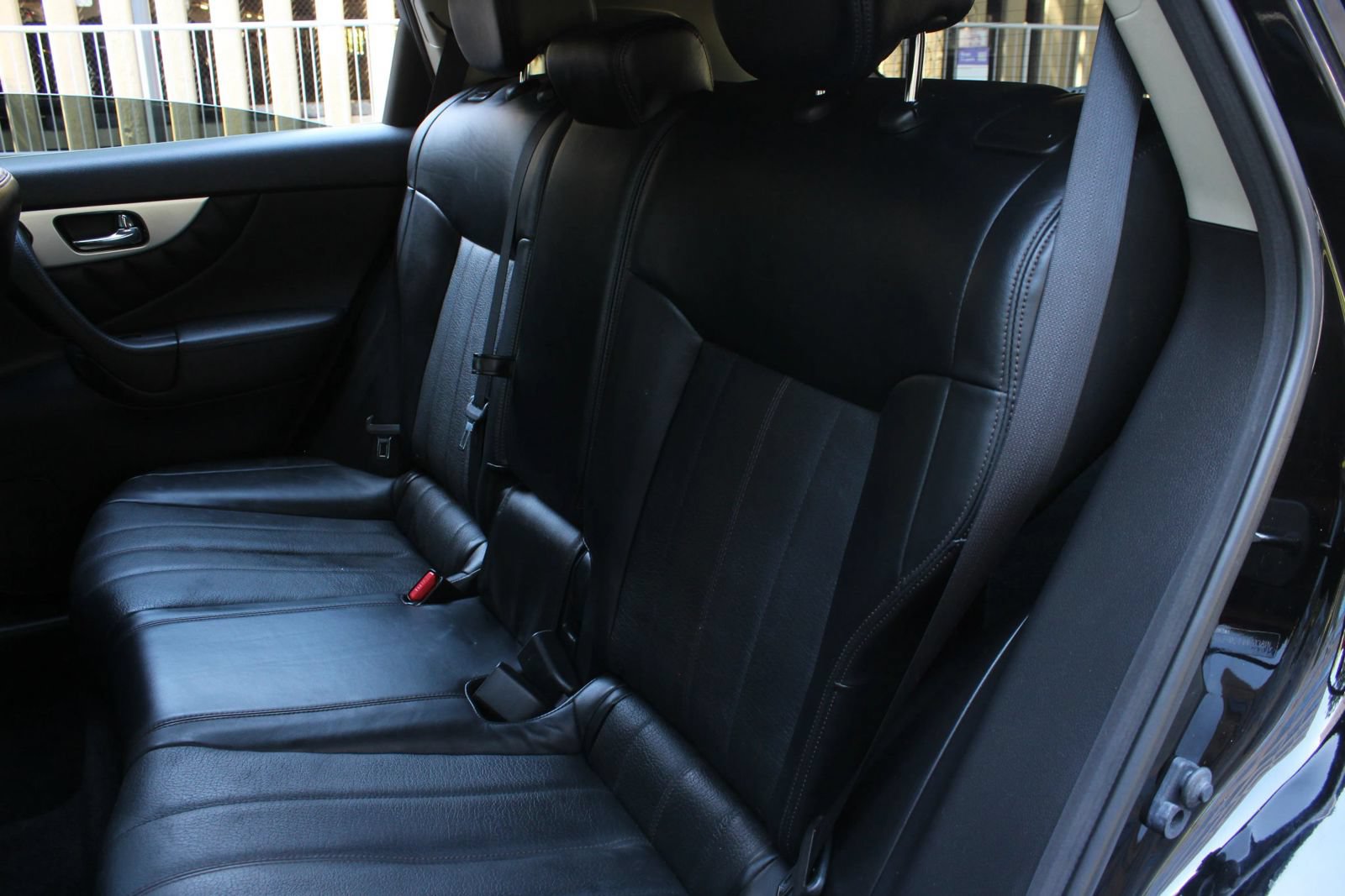 Used 2016 INFINITI QX70 AWD image 22