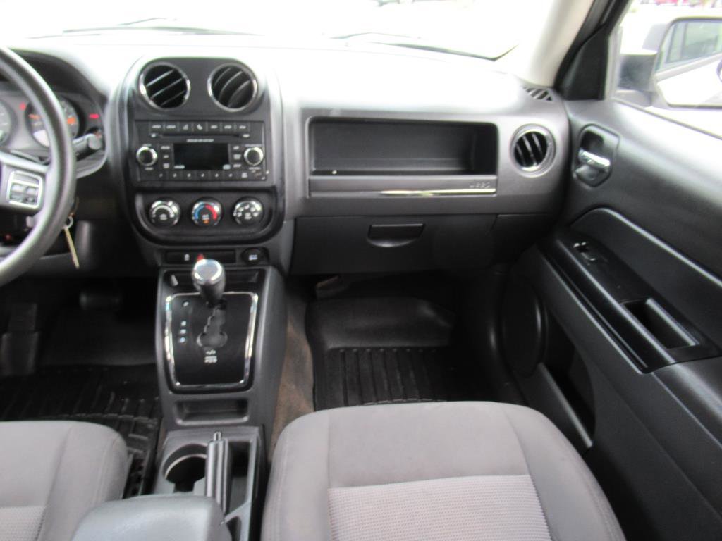 Used 2016 Jeep Patriot Sport w/ Power Value Group image 13