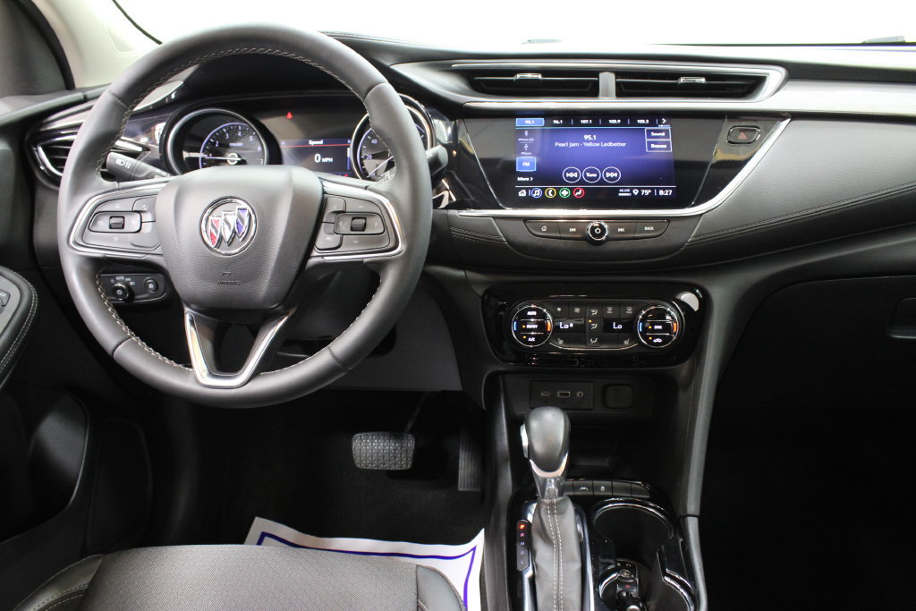 Used 2022 Buick Encore GX Select FWD image 9