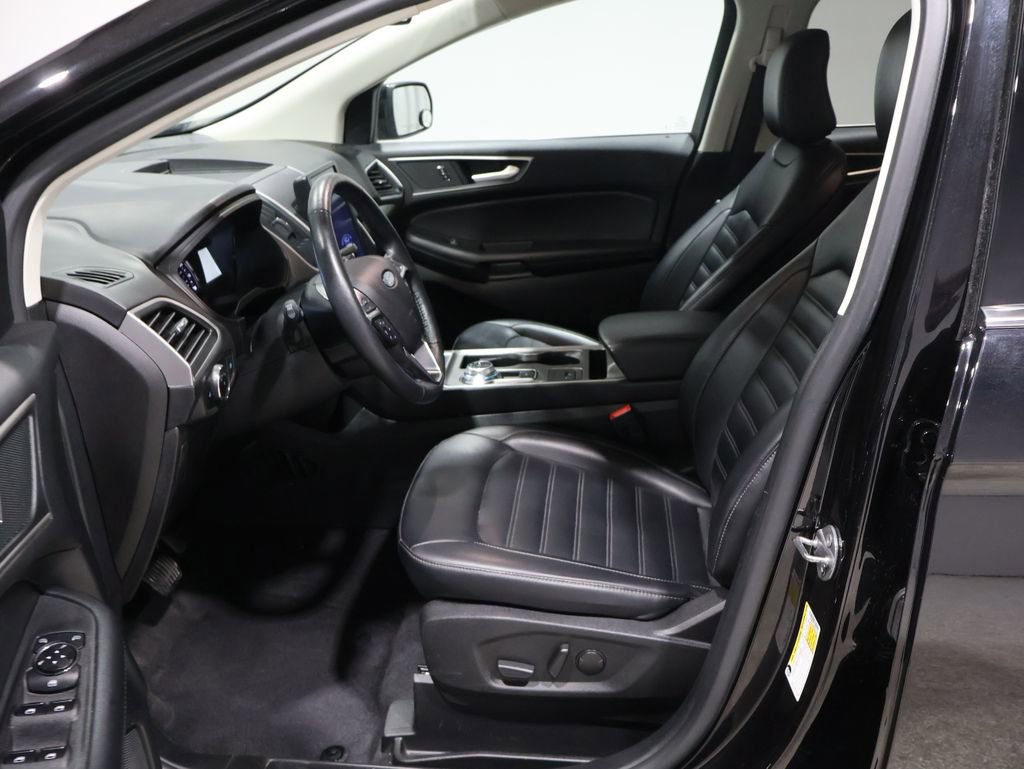 Used 2024 Ford Edge SEL image 10