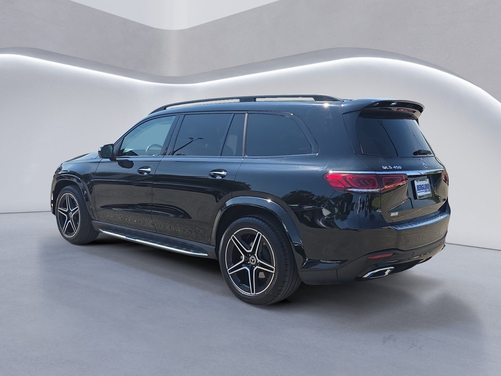 Certified 2023 Mercedes-Benz GLS 450 4MATIC w/ AMG Line Exterior image 5