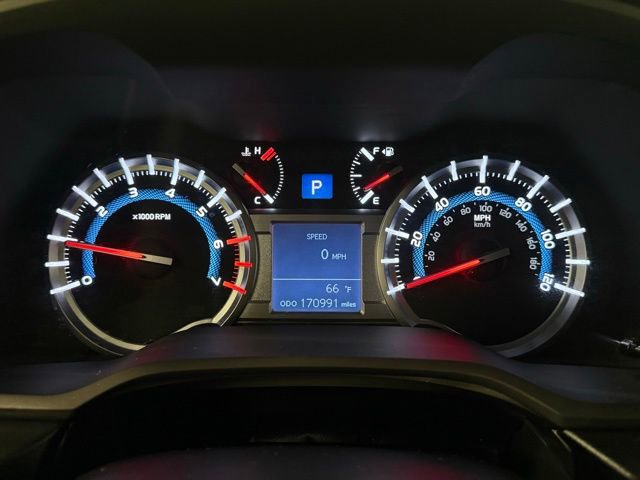 Used 2015 Toyota 4Runner SR5 Premium RWD image 21