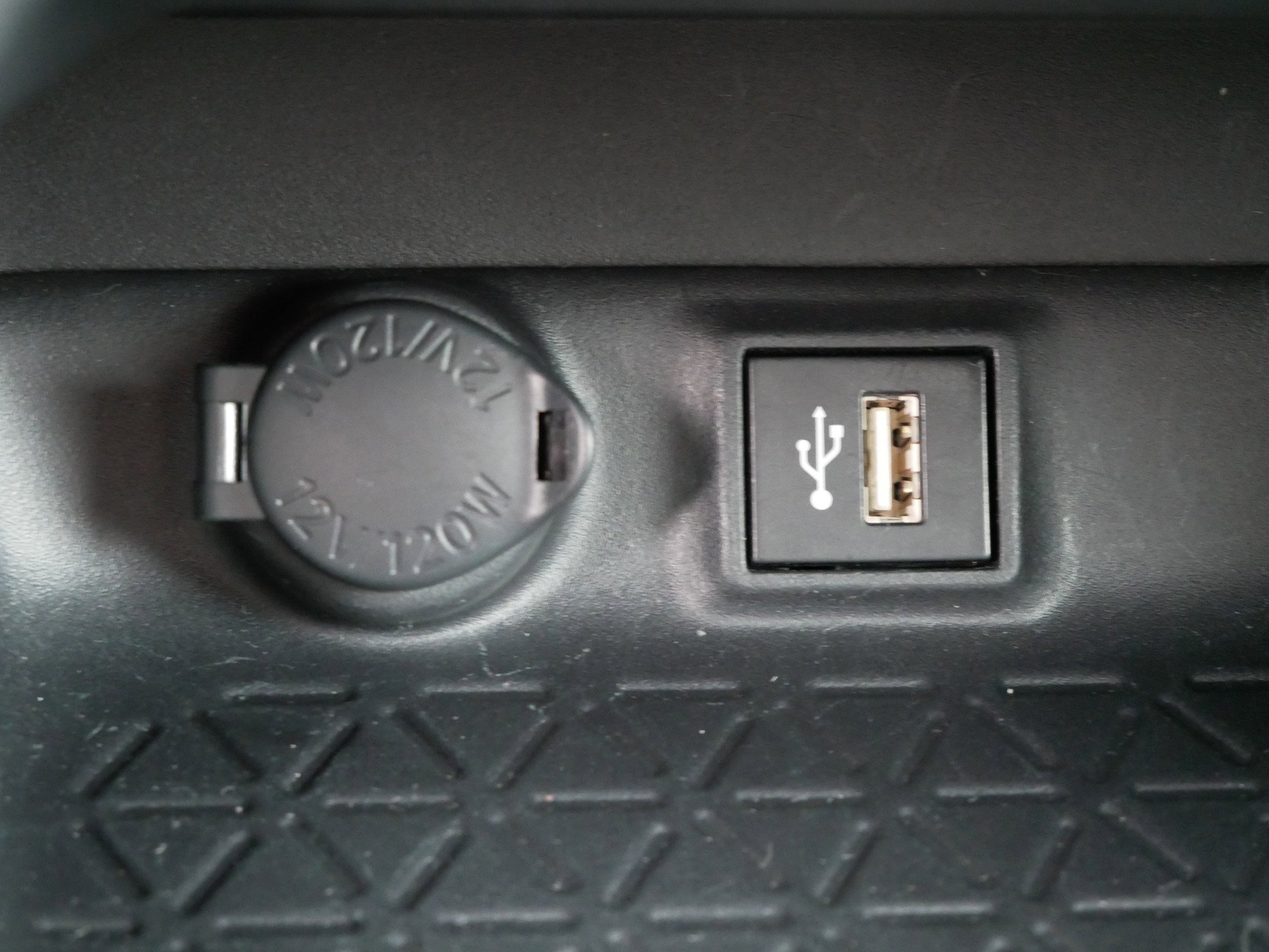 Certified 2024 Toyota RAV4 LE image 30