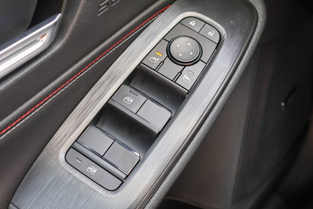 New 2026 Nissan Sentra SR FWD image 16