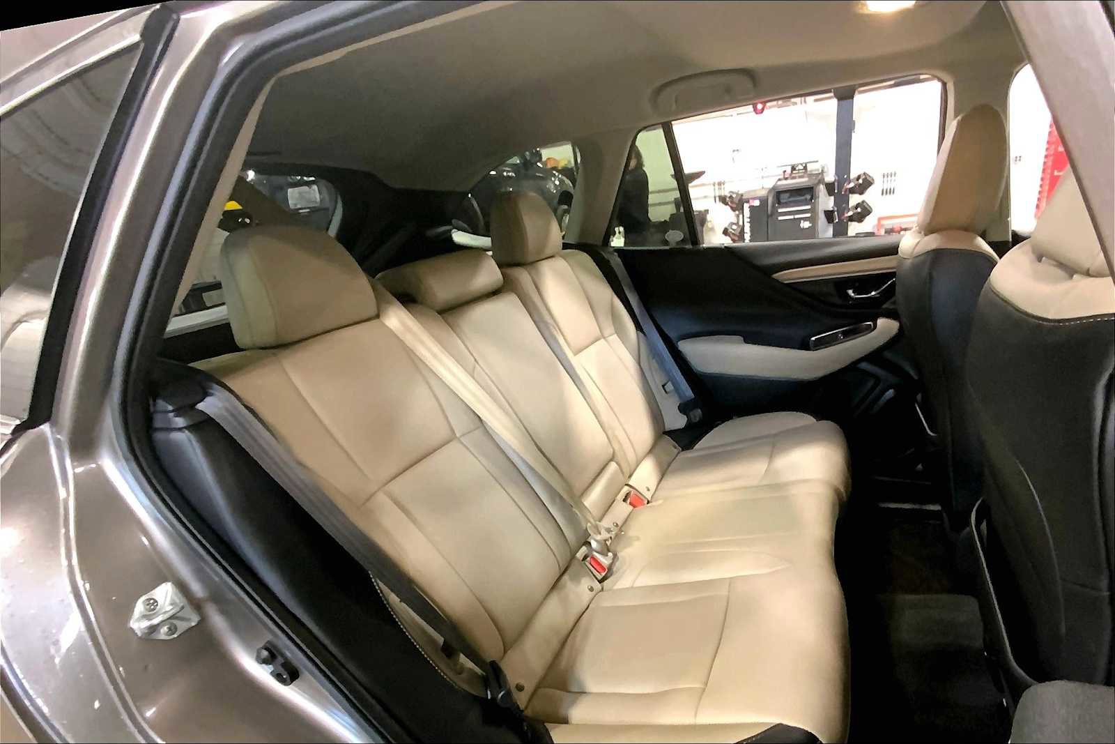 Certified 2021 Subaru Outback Limited image 19