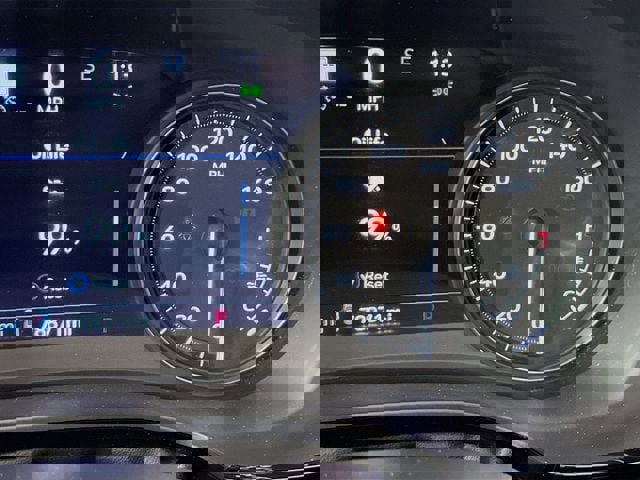 Used 2022 Cadillac XT6 Premium Luxury w/ Technology Package image 15