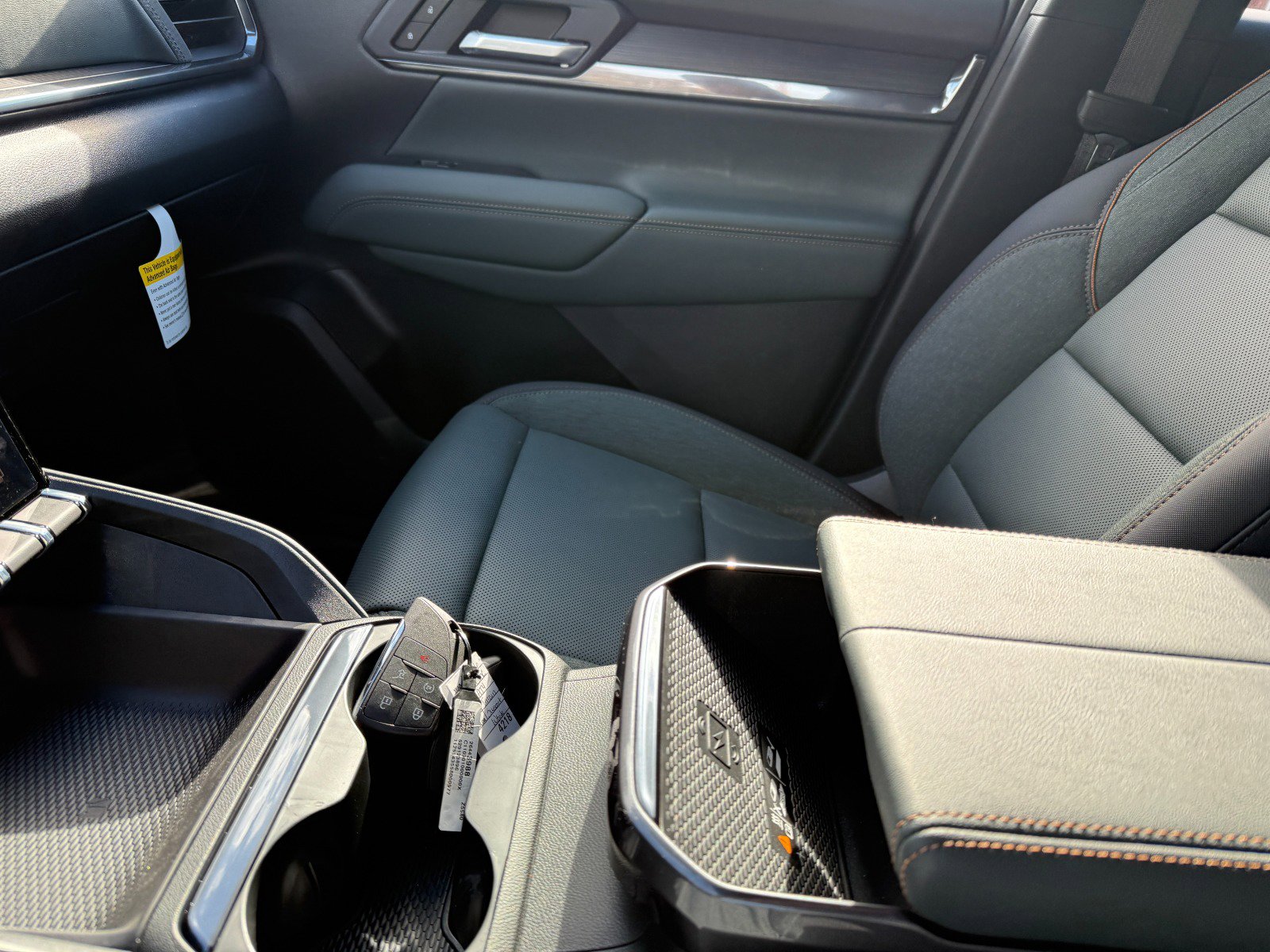 New 2026 GMC Terrain AT4 w/ LPO, Floor Liner Package image 31