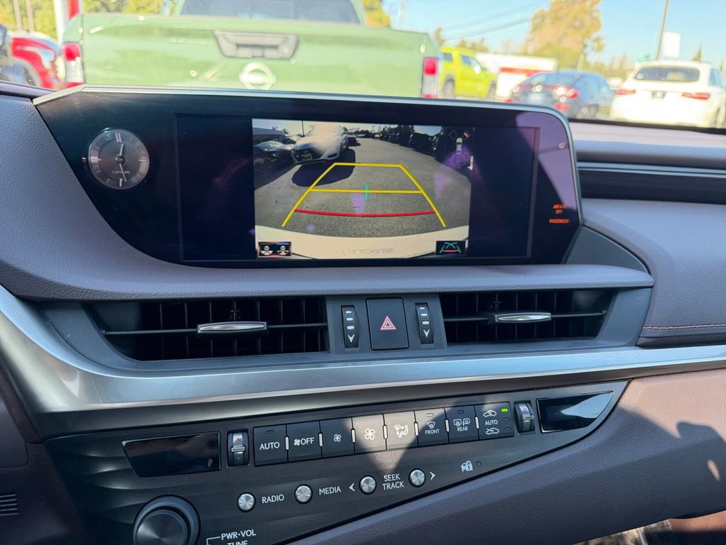 Used 2019 Lexus ES 350 w/ Premium Package image 21