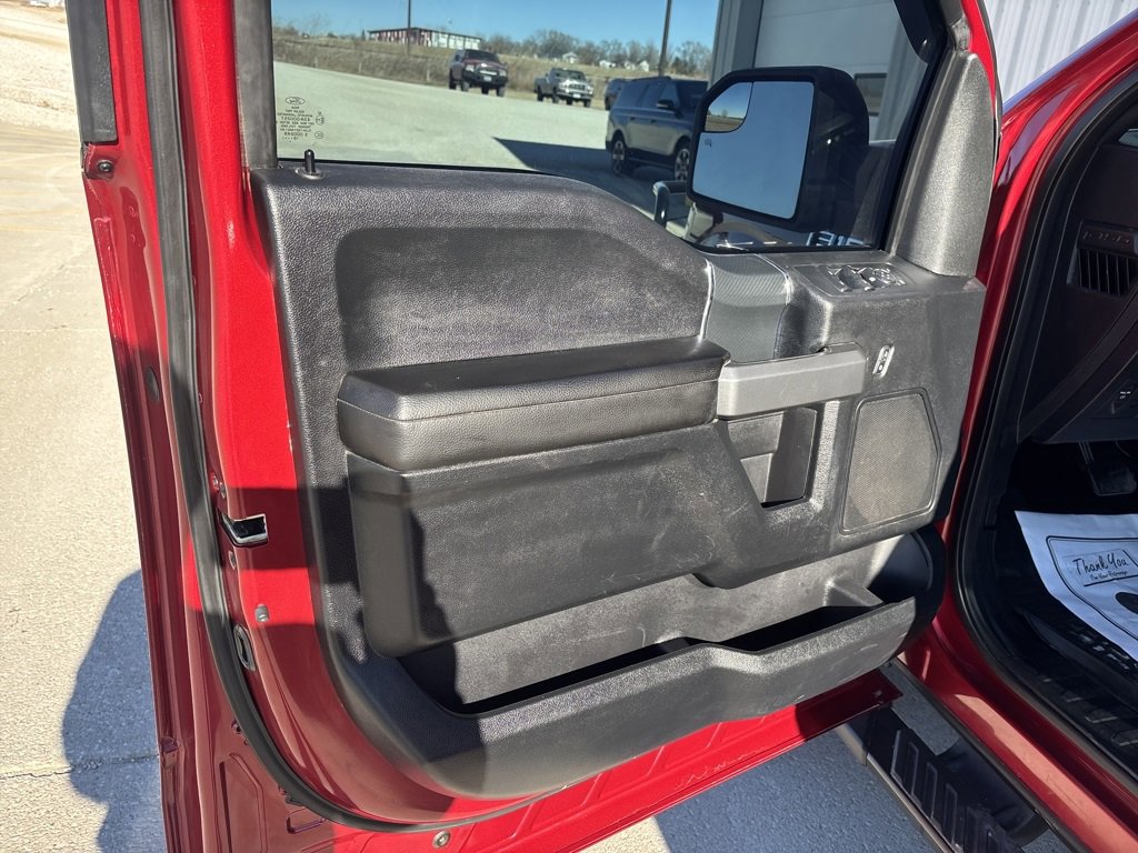 Used 2018 Ford F150 XLT w/ Equipment Group 302A Luxury image 15