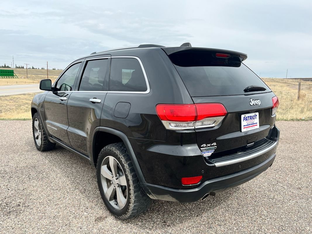 Used 2016 Jeep Grand Cherokee Limited AWD/4WD image 3