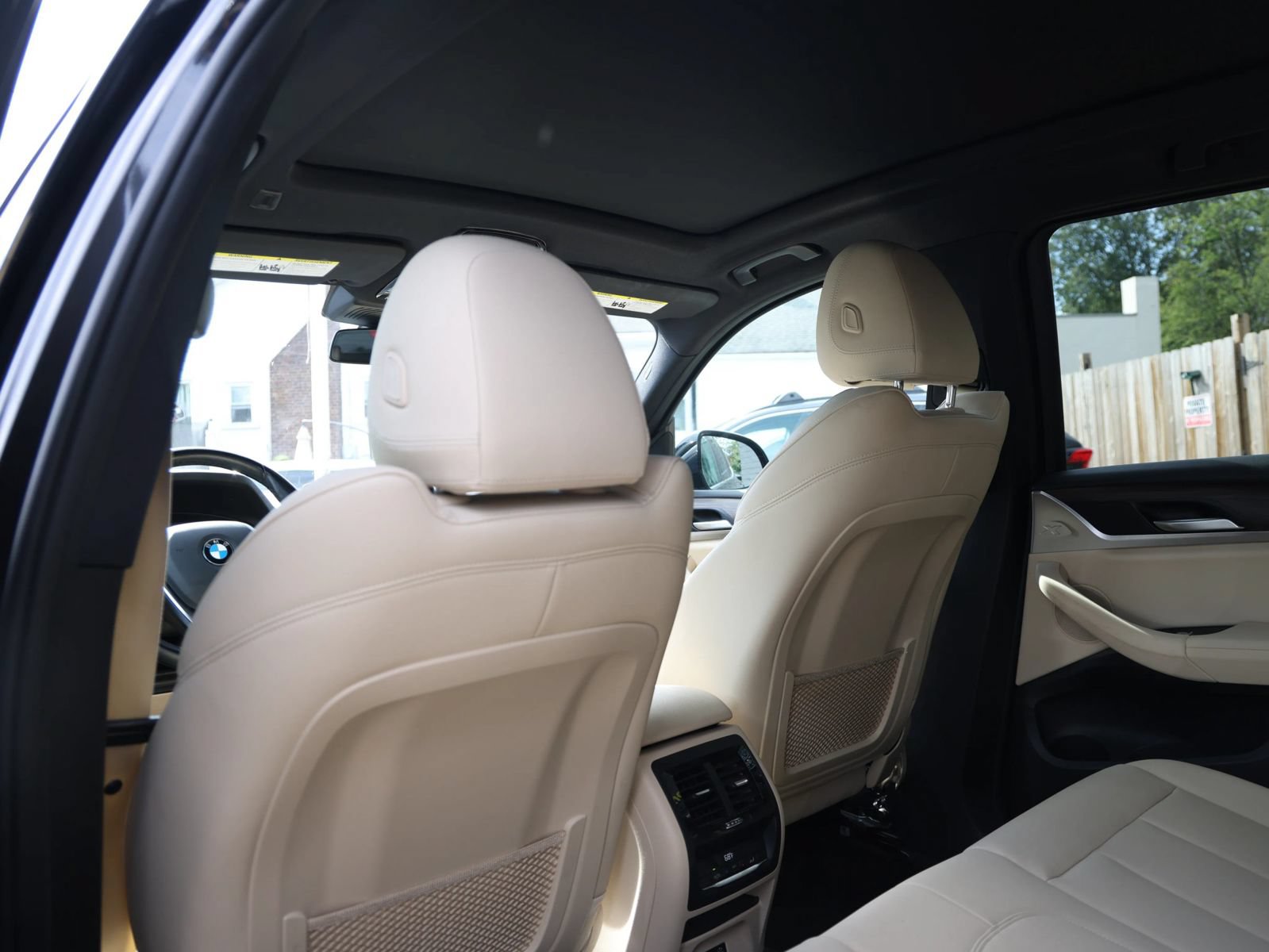 Used 2021 BMW X3 xDrive30i w/ Convenience Package (ZC2) AWD/4WD image 25
