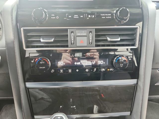 Used 2024 INFINITI QX80 Luxe image 32