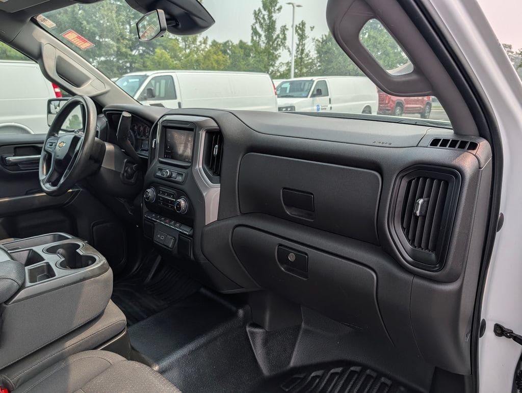 Used 2022 Chevrolet Silverado 1500 W/T RWD image 13