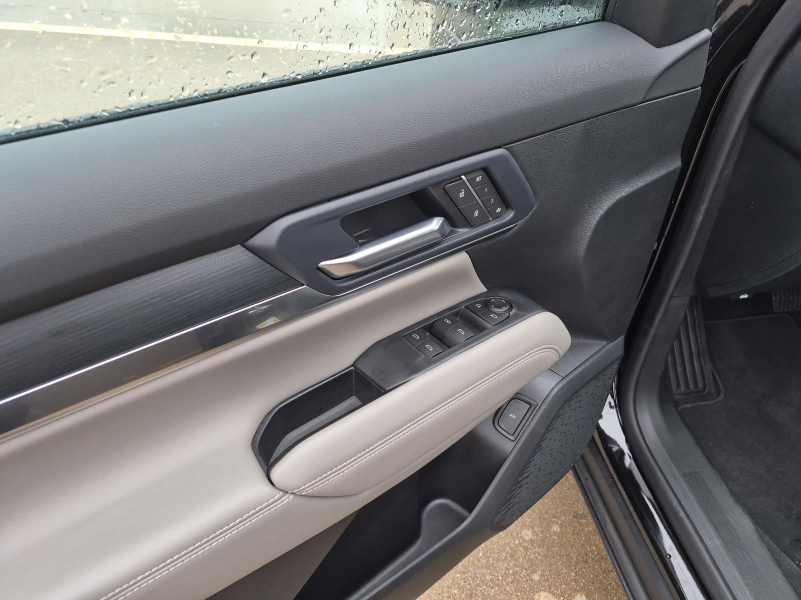 New 2026 GMC Terrain Elevation w/ Elevation Premium Package image 11