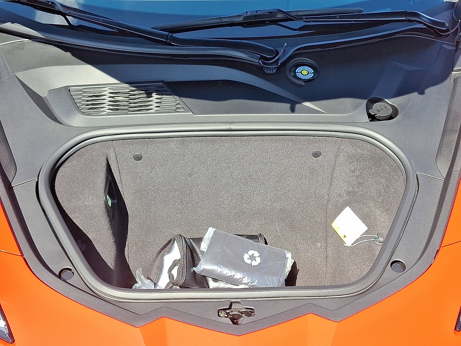 Used 2021 Chevrolet Corvette Stingray Premium Cpe w/ Z51 Performance Package image 31