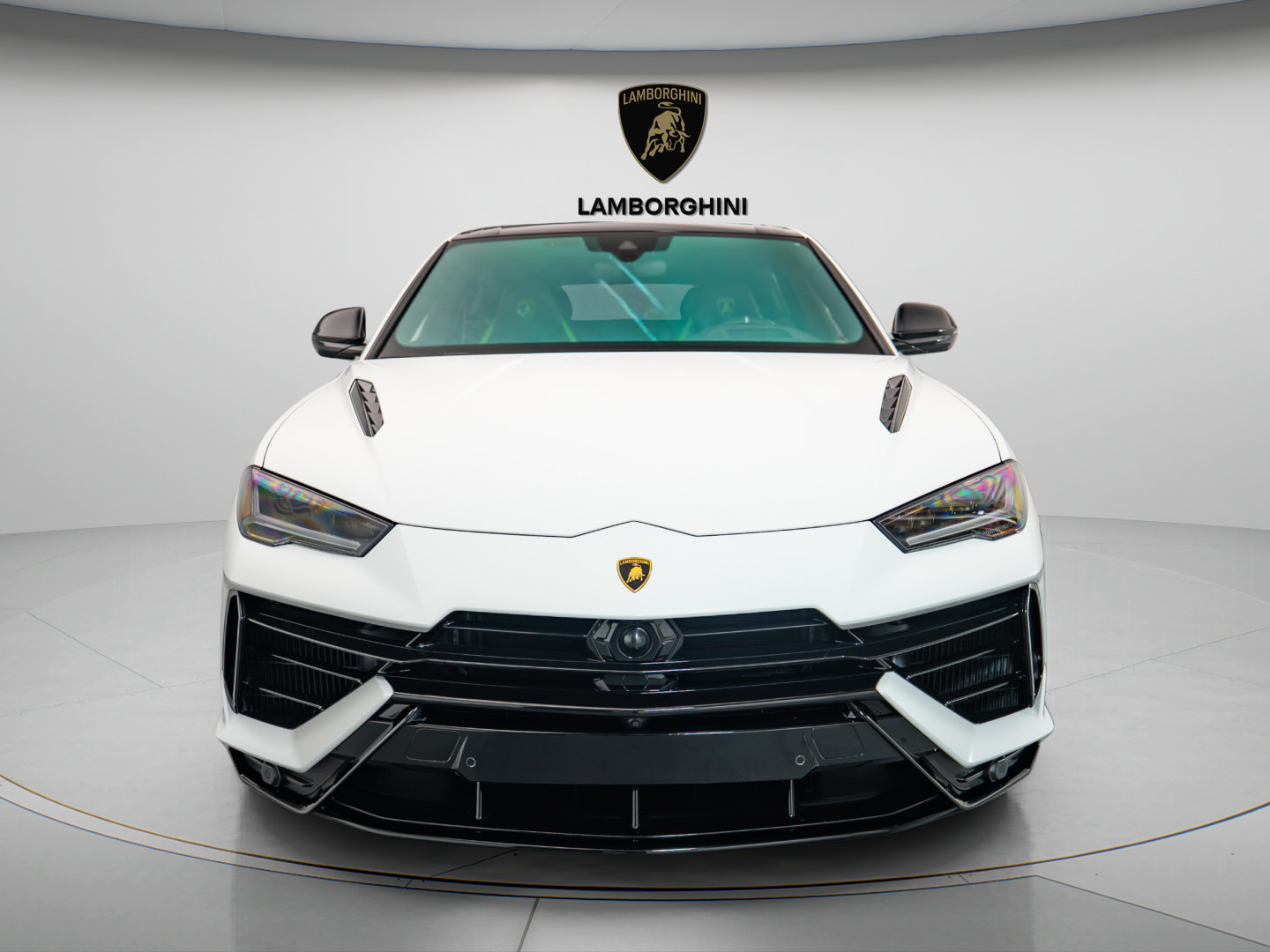 Used 2023 Lamborghini Urus S AWD/4WD image 2