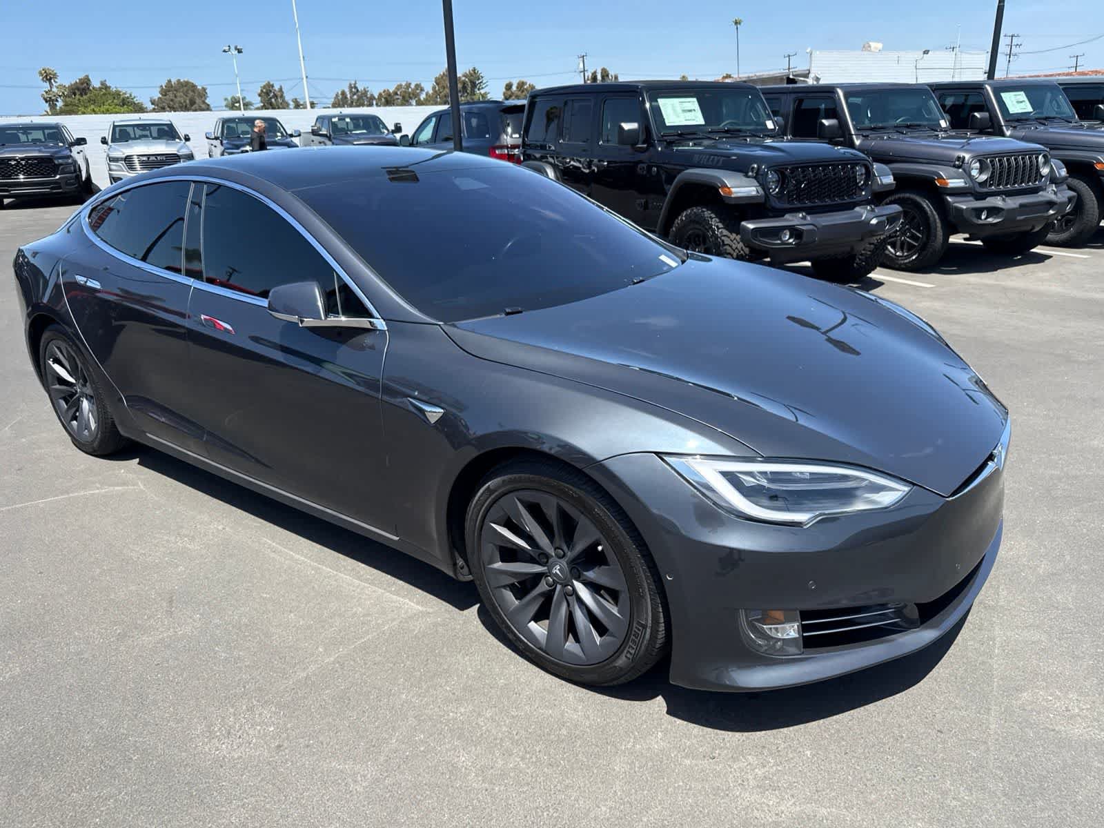 Used 2018 Tesla Model S 75D AWD/4WD image 10