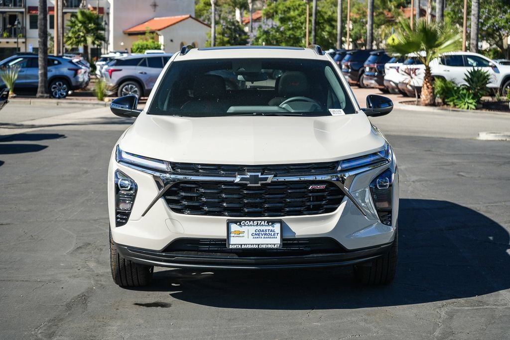 New 2026 Chevrolet Trax RS w/ Sunroof Package FWD image 2