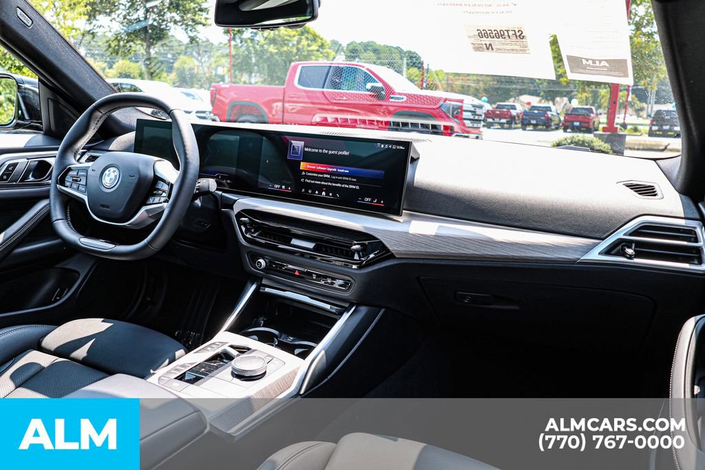 Used 2025 BMW i4 xDrive40i w/ Parking Assistance Package image 29