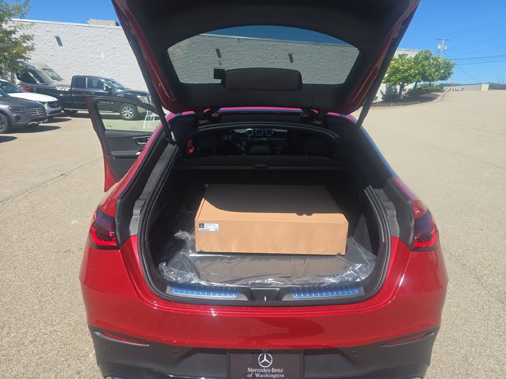 New 2027 Mercedes-Benz GLC 300 4MATIC image 23