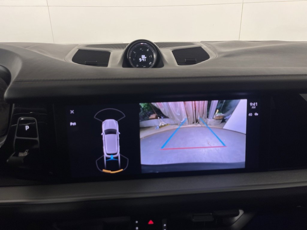 Certified 2024 Porsche Cayenne image 32