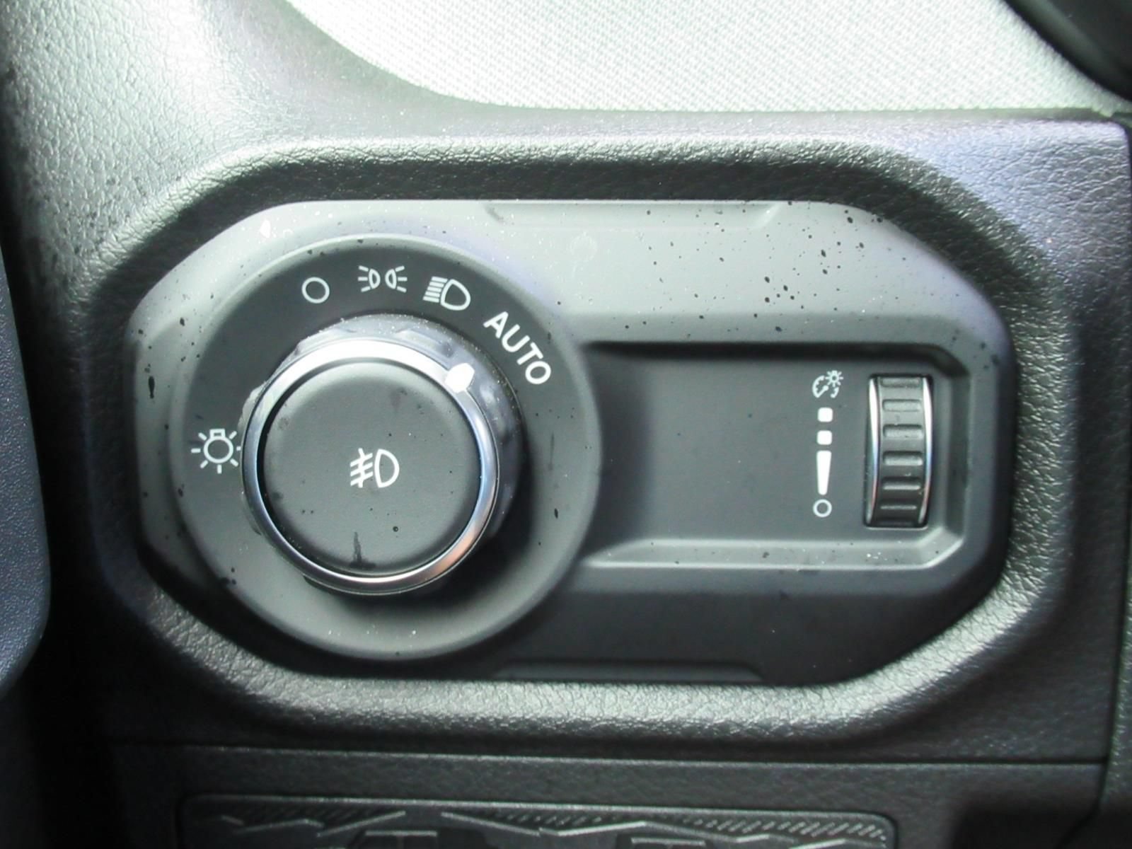 Used 2024 Jeep Wrangler Unlimited Sport AWD/4WD image 23