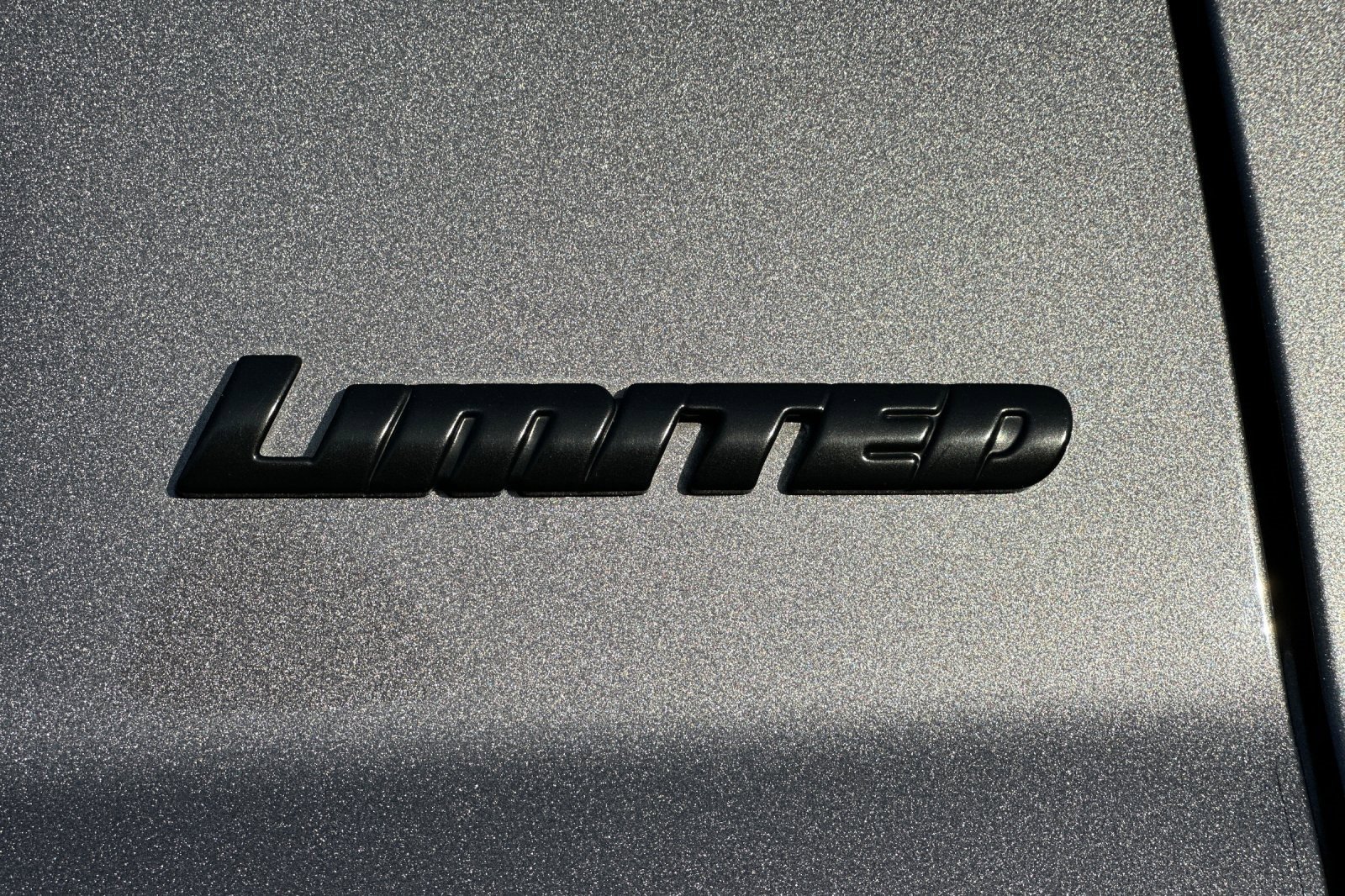 Used 2021 Toyota Tundra Limited w/ Limited Premium Package image 25