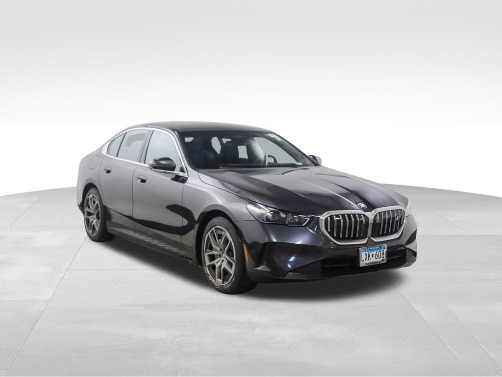 Certified 2025 BMW i5 xDrive40 w/ M Sport Package image 7