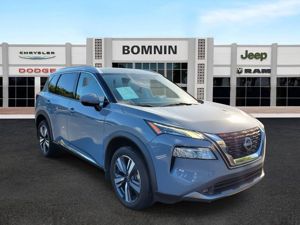 Used 2022 Nissan Rogue SL video 2