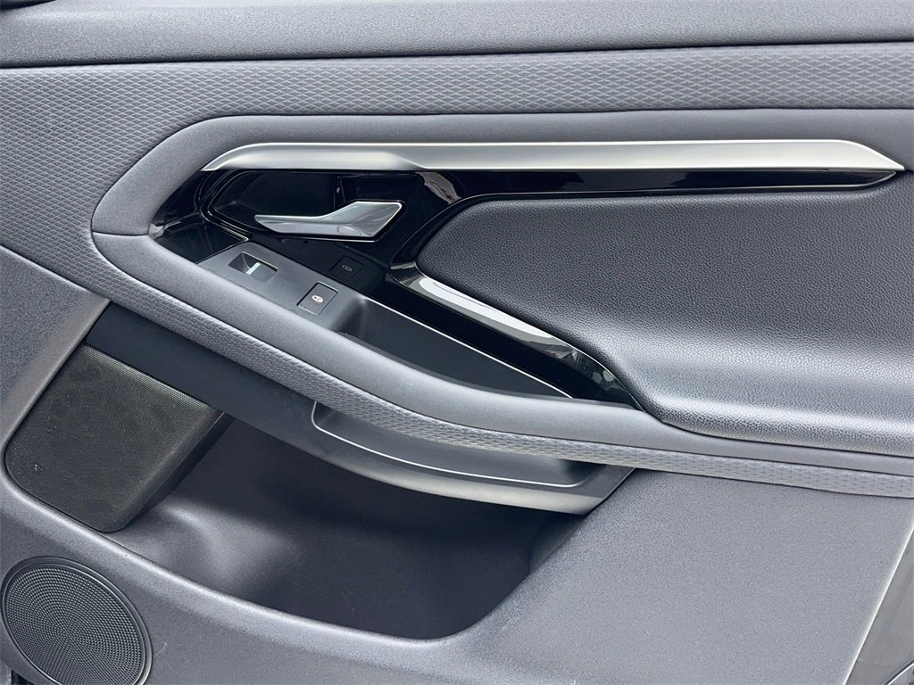 Used 2020 Land Rover Range Rover Evoque S image 48