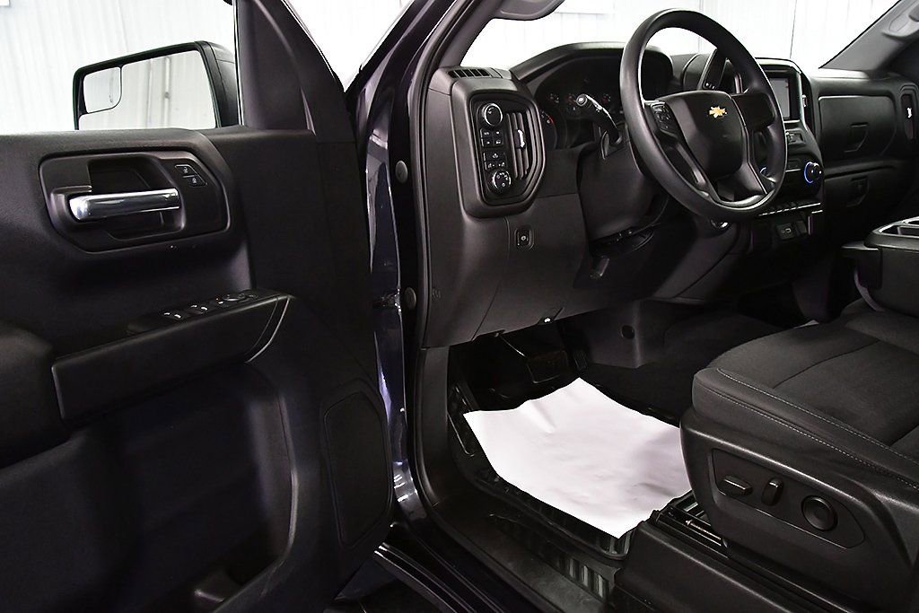 Used 2022 Chevrolet Silverado 1500 Custom image 17