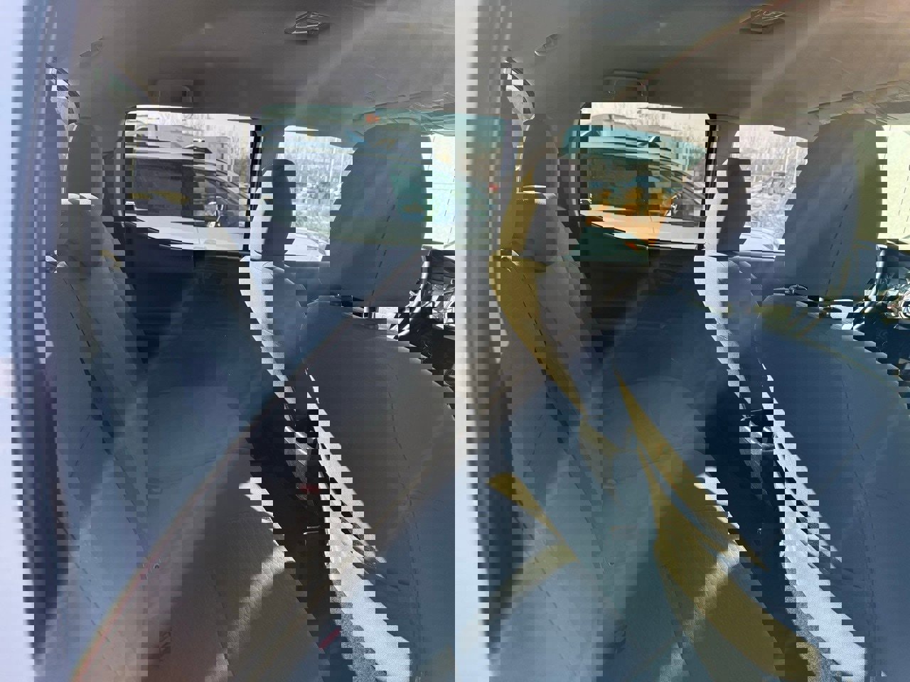 Used 2019 Toyota Tacoma SR image 8