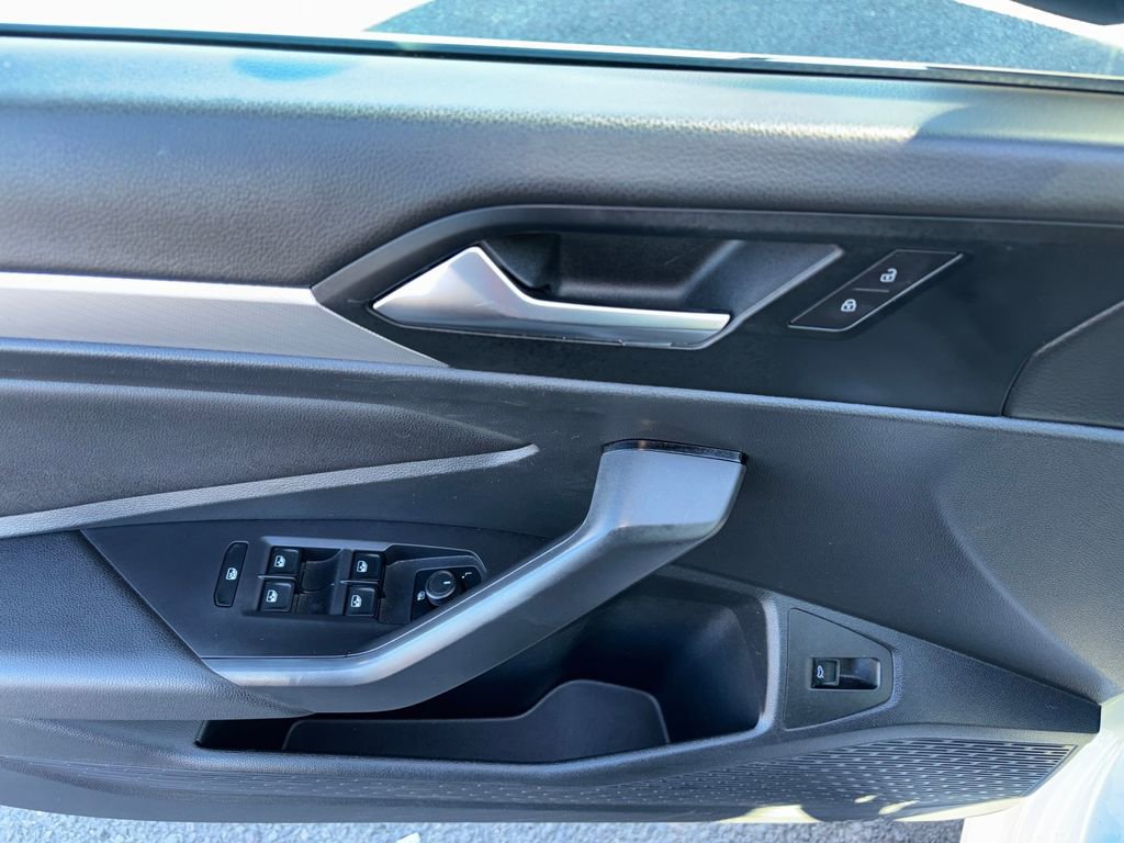 Used 2019 Volkswagen Jetta S w/ Driver Assistance Package FWD image 15