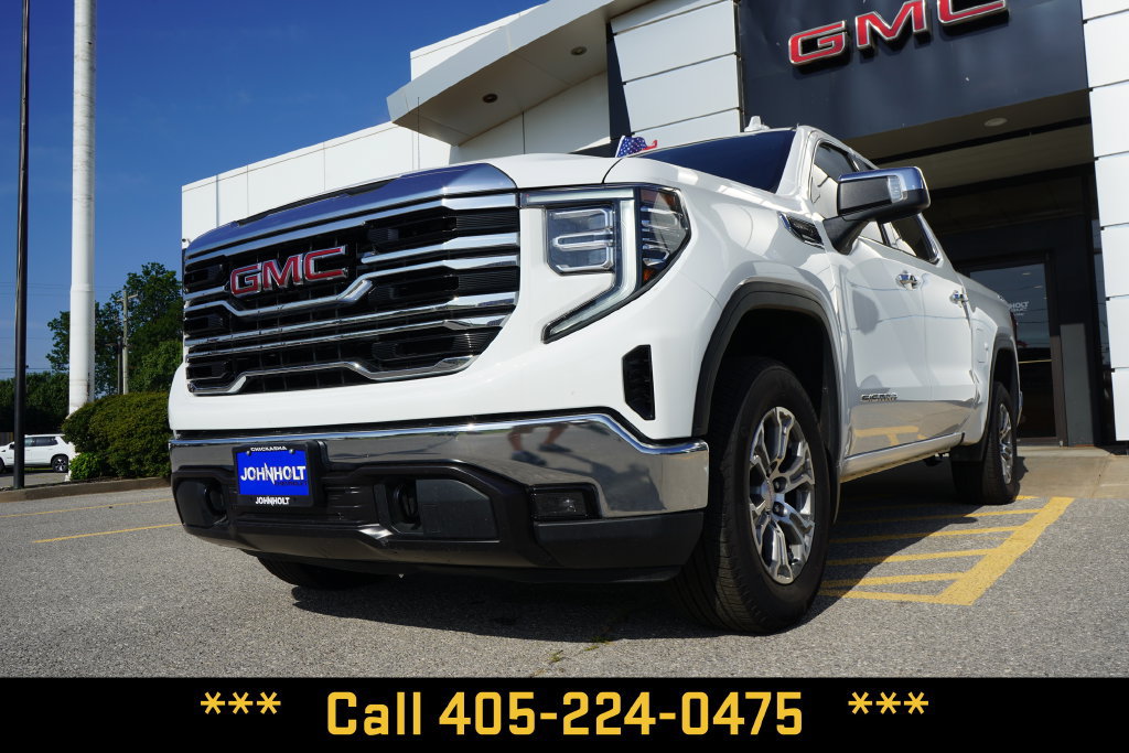 Used 2025 GMC Sierra 1500 SLT AWD/4WD image 4