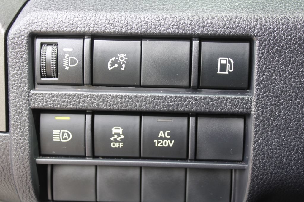 Used 2025 Toyota 4Runner TRD Sport AWD/4WD image 27